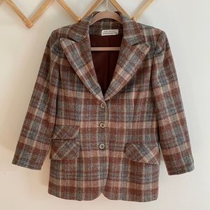 Vintage wool plaid blazer